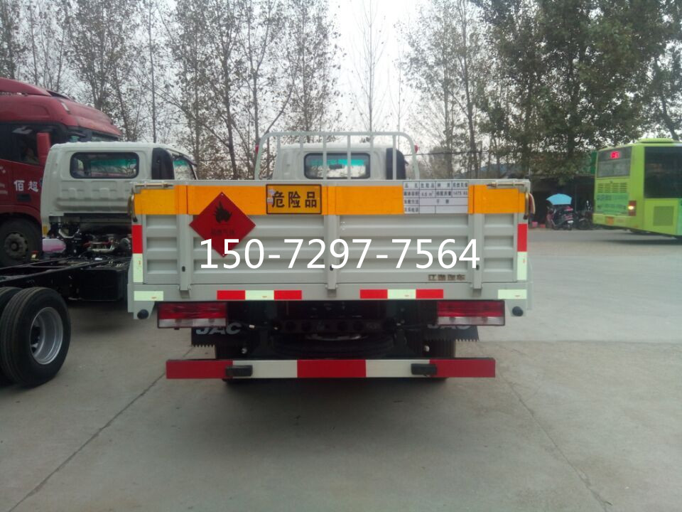 江淮氣瓶運輸車(chē) (4).jpg