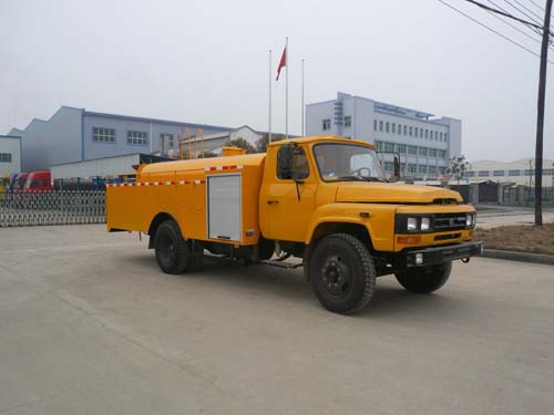 程力威牌CLQ5100GQX4型清洗車(chē)