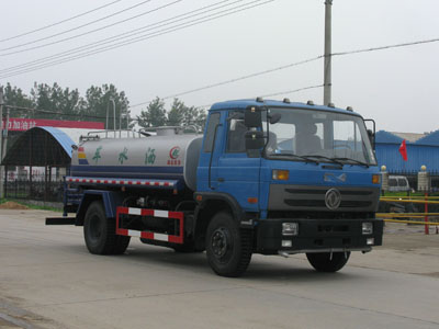 程力威牌CLW5121GSST4型灑水車(chē)