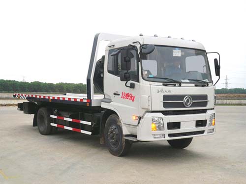 程力威牌CLQ5120TQZ4D型清障車(chē)